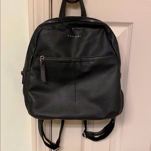 TAHARI small knapsack